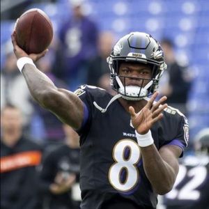 Meet your Posher, Dominic